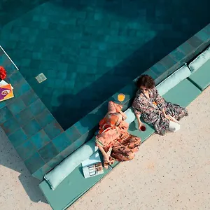 https://margot-sololaki.alltbilisihotels.com